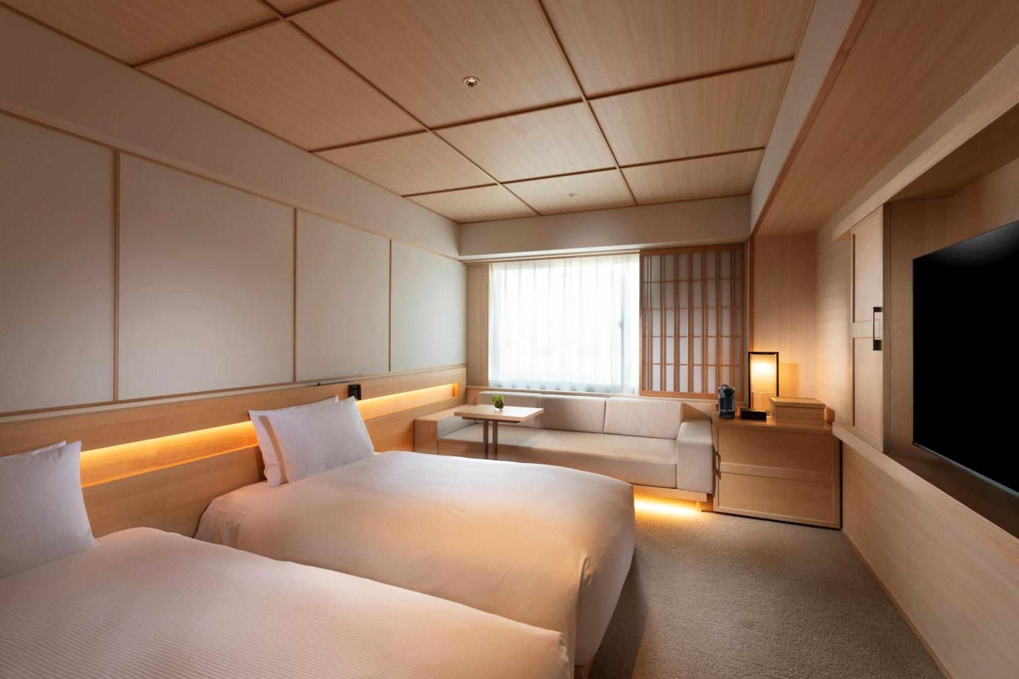 Отель Doubletree By Hilton Kyoto Higashiyama Экстерьер фото